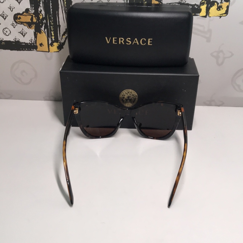 New Authentic Tortoise Shell Sunglasses Ve4417-U - image 7